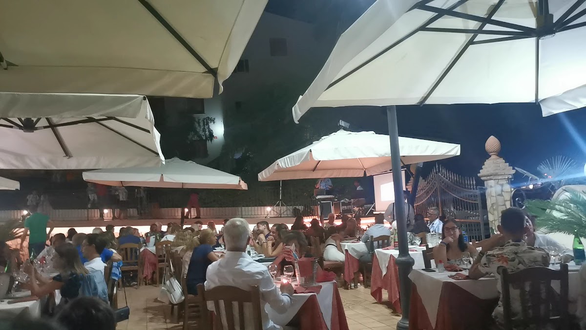 L'ottagono Ricevimenti - Ristorante Pizzeria F.lli Verta-2